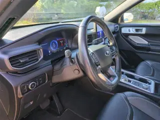 Ford Explorer 2023 AWD ST 4p SUV