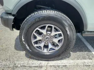 Ford Bronco 2023 4x4 Base Advanced 4dr SUV