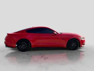 Ford Mustang 2016 GT Premium 2dr Fastback