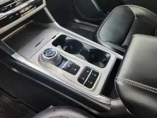 Ford Explorer 2023 XLT 4dr SUV