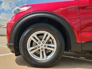 Ford Explorer 2023 XLT 4dr SUV