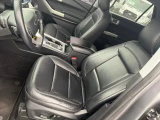 Ford Explorer 2021 AWD XLT 4dr SUV
