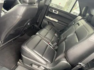 Ford Explorer 2021 AWD XLT 4dr SUV