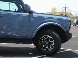 Ford Bronco 2025 4x4 Outer Banks SUV 4p