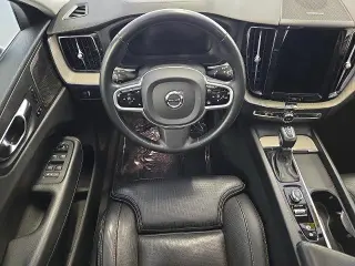 Volvo XC60 2021 AWD T6 Inscription 4dr SUV