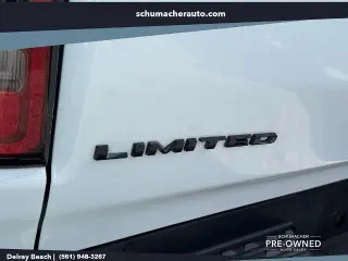 Ram 1500 2021 4x2 Limitada 4p Crew Cab 5.6 ft. SB Pickup