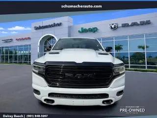 Ram 1500 2021 4x2 Limitada 4p Crew Cab 5.6 ft. SB Pickup
