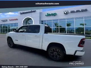 Ram 1500 2021 4x2 Limitada 4p Crew Cab 5.6 ft. SB Pickup