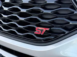Ford Explorer 2020 AWD ST SUV de 4 puertas