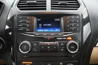 Ford Explorer 2017 AWD Base 4p SUV