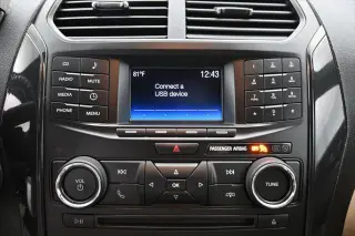 Ford Explorer 2017 AWD Base 4p SUV