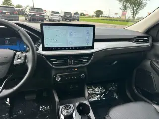 Ford Escape 2025 AWD Platinum 4p SUV