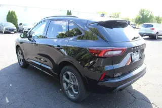 Ford Escape 2024 SUV de 4 puertas ST-Line con tracción integral (AWD)