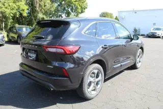 Ford Escape 2024 SUV de 4 puertas ST-Line con tracción integral (AWD)