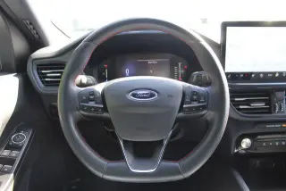 Ford Escape 2024 SUV de 4 puertas ST-Line con tracción integral (AWD)