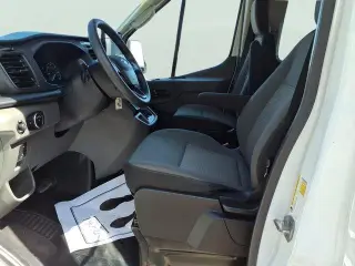 Ford Transit 2024 350 XL 3 puertas batalla larga techo mediano furgoneta de pasajeros