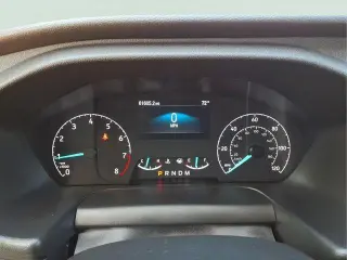 Ford Transit 2024 350 XL 3 puertas batalla larga techo mediano furgoneta de pasajeros