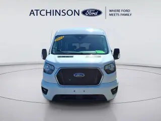 Ford Transit 2024 350 XL 3 puertas batalla larga techo mediano furgoneta de pasajeros