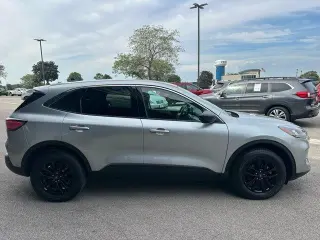 Ford Escape 2022 4x4 SE 4p SUV