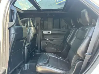 Ford Explorer 2022 AWD ST SUV de 4 puertas