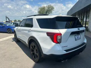 Ford Explorer 2022 AWD ST SUV de 4 puertas