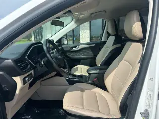 Ford Escape 2022 SEL SUV de 4 puertas