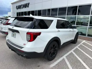 Ford Explorer 2021 AWD ST SUV de 4 puertas