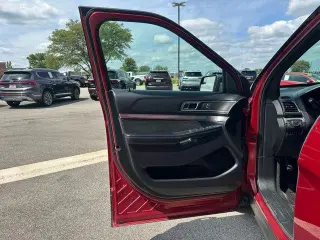 Ford Explorer 2018 AWD XLT SUV de 4 puertas