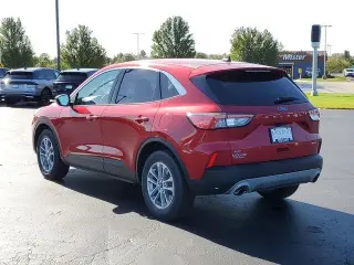 Ford Escape 2022 AWD SE SUV de 4 puertas