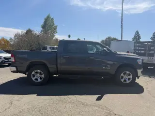 Ram 1500 2019 4x4 Big Horn 4dr Crew Cab 5.6 ft. SB Pickup