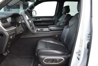 Jeep Wagoneer L 2023 4x4 Serie II SUV de 4 puertas