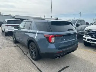 Ford Explorer 2025 AWD ST SUV de 4 puertas