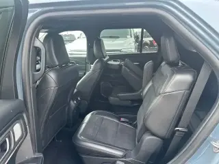 Ford Explorer 2025 AWD ST SUV de 4 puertas