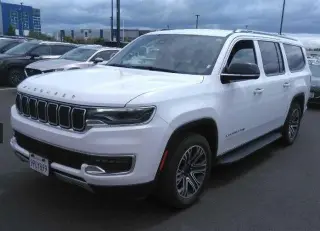 Jeep Wagoneer L 2023 4x4 Series II SUV 4 puertas