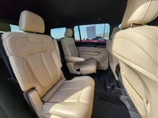 Jeep Grand Cherokee L 2023 4x4 Limited SUV de 4 puertas
