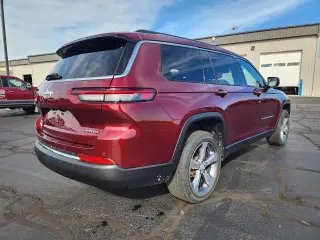 Jeep Grand Cherokee L 2023 4x4 Limited SUV de 4 puertas