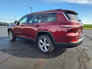 Jeep Grand Cherokee L 2023 4x4 Limited SUV de 4 puertas
