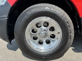 Camioneta Pickup Ram 1500 Classic 2019 4x4 Tradesman de 4 puertas, cabina doble (Crew Cab) y caja de 5.5 pies