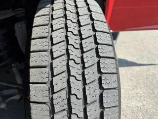 Camioneta Pickup Ram 1500 Classic 2019 4x4 Tradesman de 4 puertas, cabina doble (Crew Cab) y caja de 5.5 pies