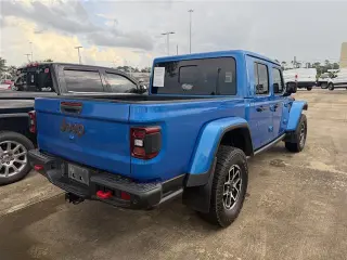 Jeep Gladiator 2024 4x4 Rubicon 4dr Crew Cab 5.0 ft. SB