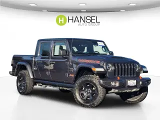 Jeep Gladiator 2022 4x4 Mojave 4 puertas Crew Cab 5.0 pies SB