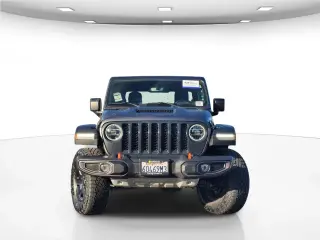 Jeep Gladiator 2022 4x4 Mojave 4 puertas Crew Cab 5.0 pies SB