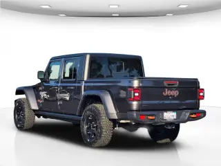 Jeep Gladiator 2022 4x4 Mojave 4 puertas Crew Cab 5.0 pies SB