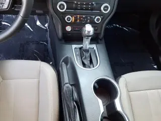 Ford Mustang 2022 EcoBoost 2d Fastback