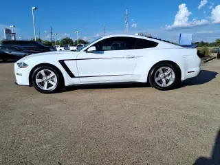 Ford Mustang 2022 EcoBoost 2d Fastback