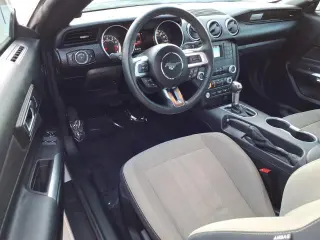 Ford Mustang 2022 EcoBoost 2d Fastback