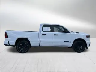 Ram 1500 2025 4x4 Big Horn 4dr Quad Cab 6.4 ft. SB Pickup