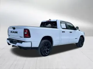 Ram 1500 2025 4x4 Big Horn 4dr Quad Cab 6.4 ft. SB Pickup