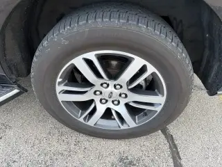 Ford Expedition 2020 4x4 XLT 4dr SUV