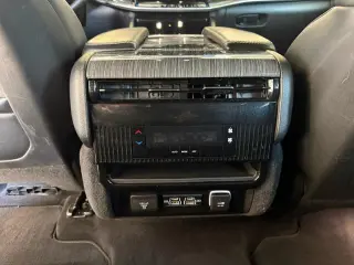 Jeep Wagoneer 2022 4x4 Serie II 4p SUV